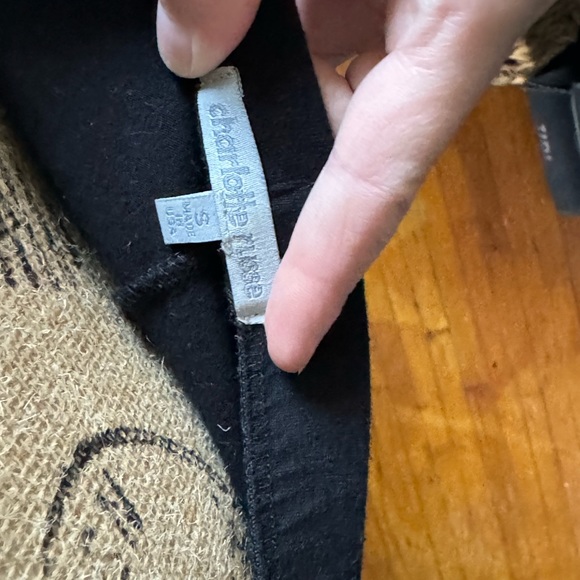 Vintage Charlotte Russe of the shoulder dress - Picture 2 of 2